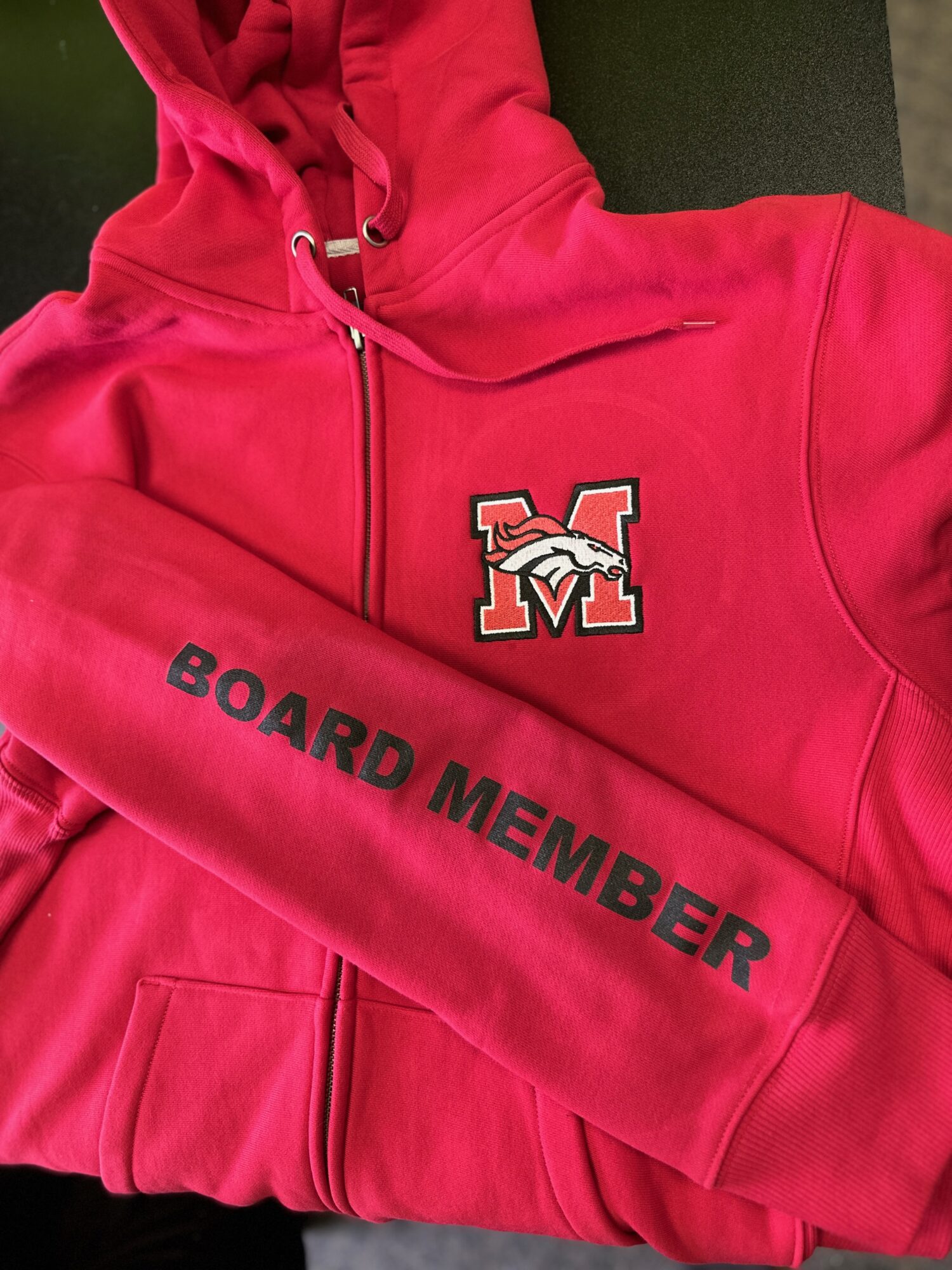 Professional t-shirt with chest embroidery and sleeve screen print