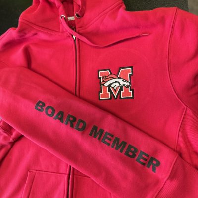 Professional t-shirt with chest embroidery and sleeve screen print